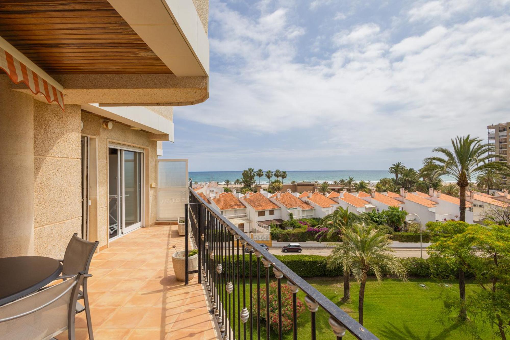 Apartamento Con Piscina Y Zonas Comunes Playa de Gandia Kültér fotó